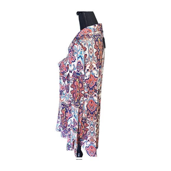 BCBG MaxAzria Bright Paisley Blouse NWT - Picture 3 of 10